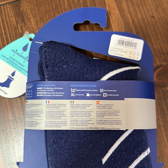 Sealskinz Waterproof Super Thin Pro Mid Socks with Hydrostop *NWT* - Picture 4 of 8